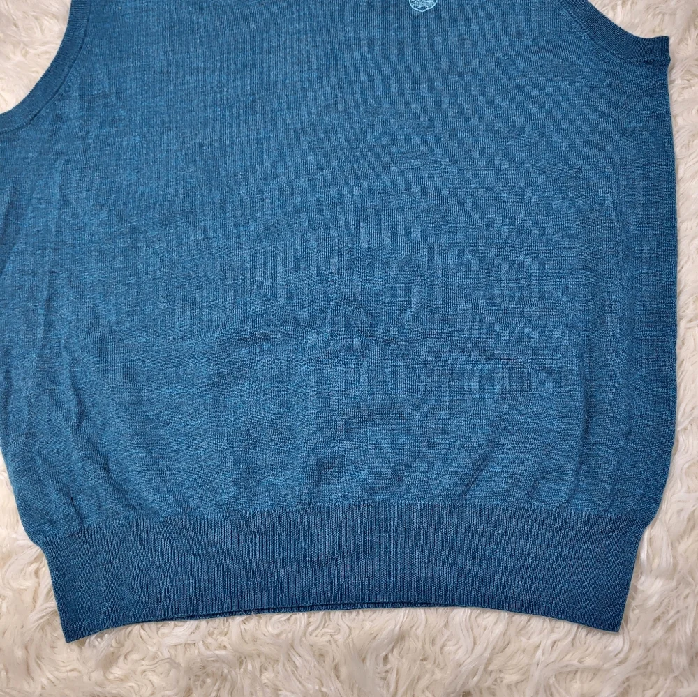 Peter Millar Sweater Vest Mens Medium Knit 100 % Merino Wool Blue Golf - Picture 3 of 16
